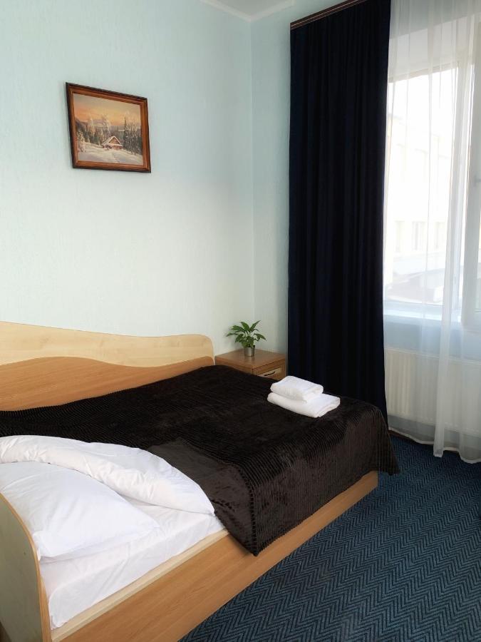 Hotel Femina Žytomyr Esterno foto