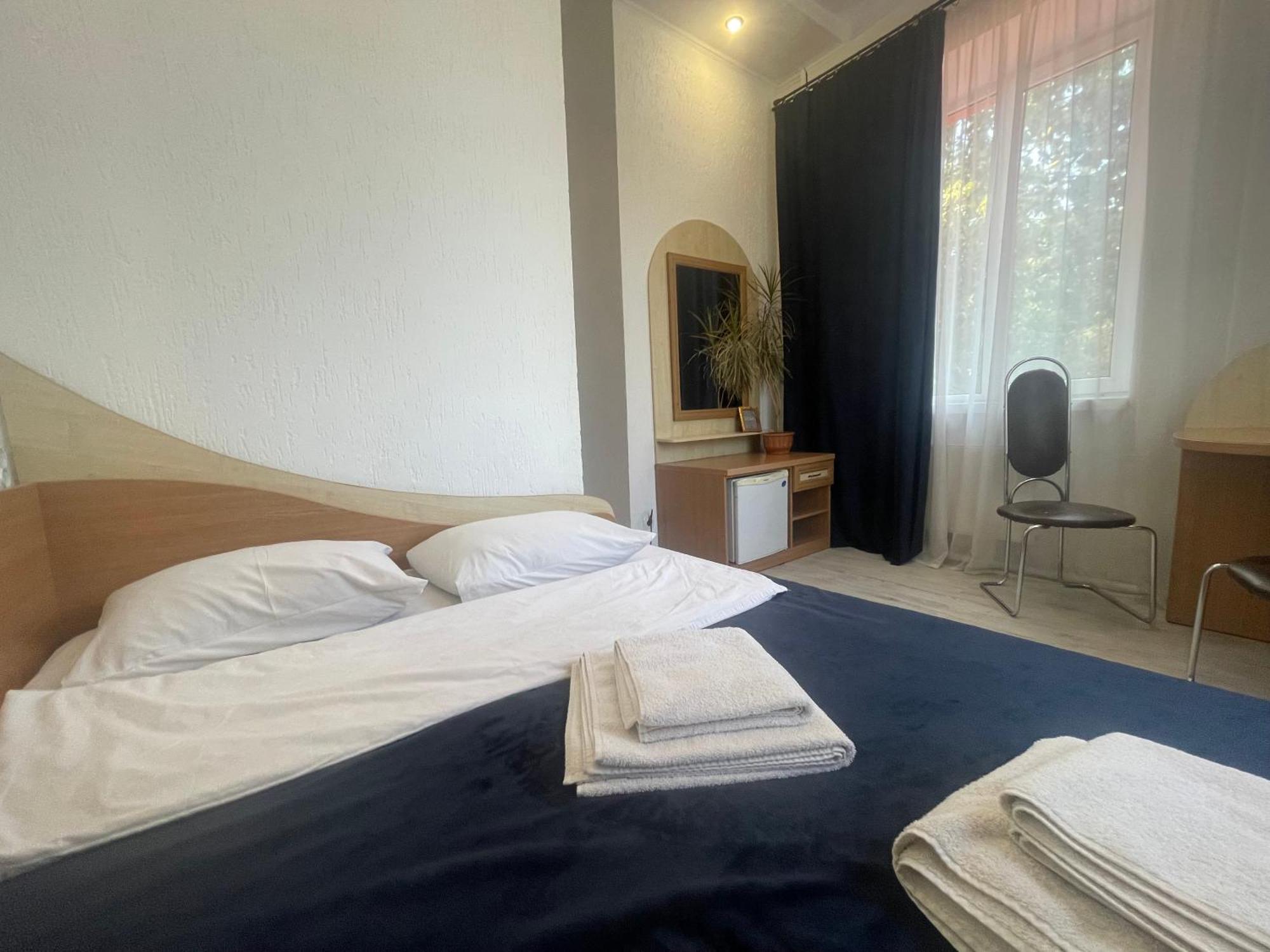 Hotel Femina Žytomyr Esterno foto